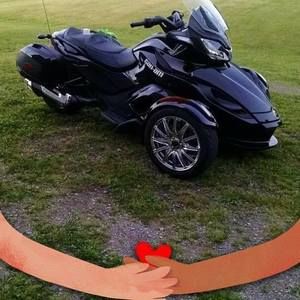 Meet your Posher, Irene